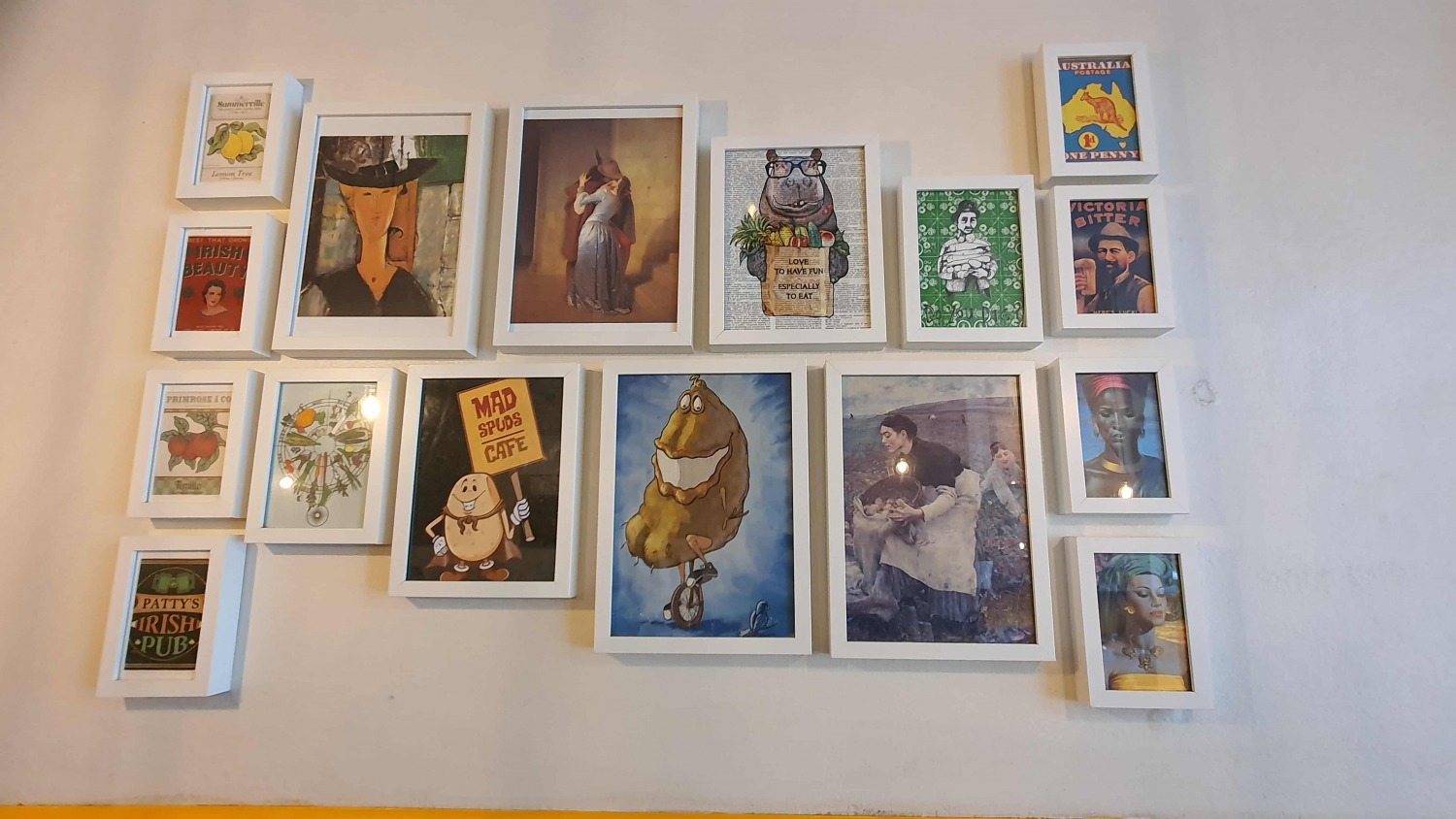 Mad Spuds Cafe Surry Hills Cafes Bars Sydney Art Out Live (2)