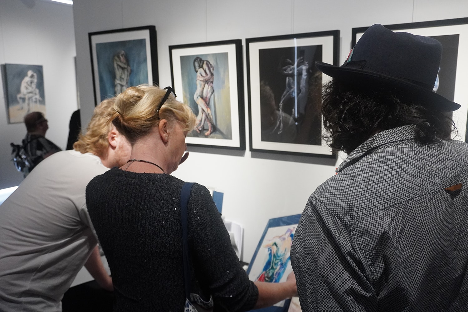 Peach Black Chippendale Gallery Sydney Art Out Live Cure Opening December 2020 4